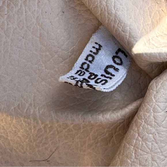 Louis Vuitton Monogram Trousse Toilette 28 - Picture 12 of 14